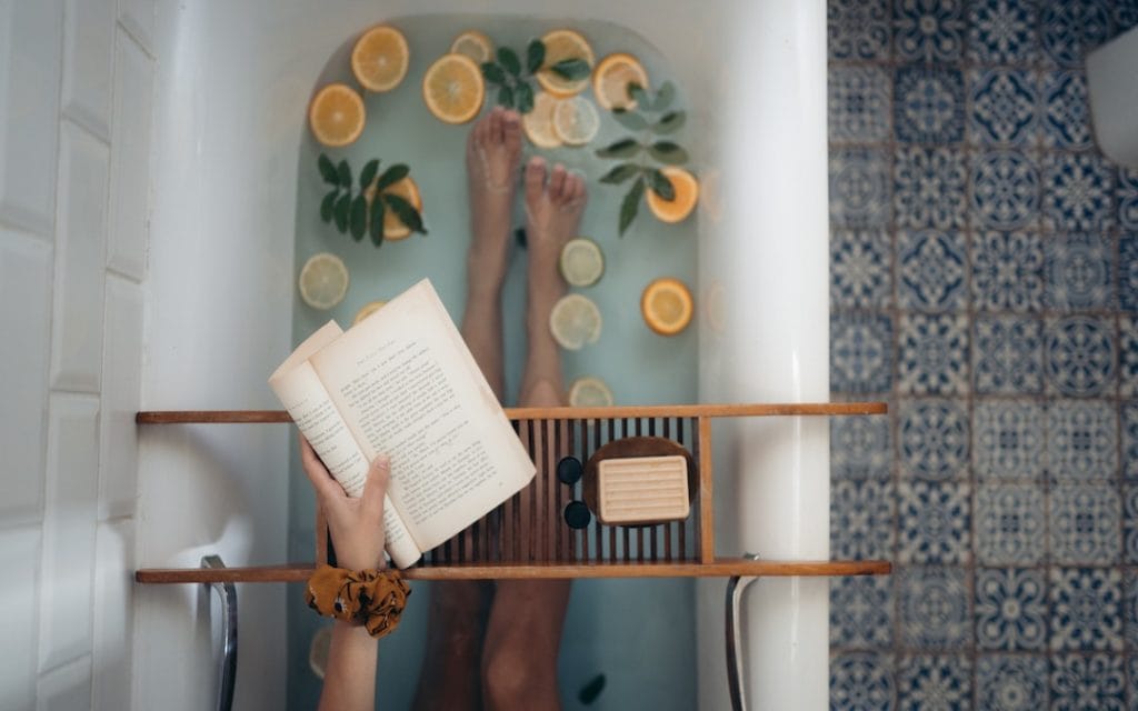 Badewannenablage